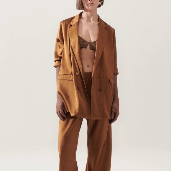 Silk Laundry Relaxed Blazer in Brown
